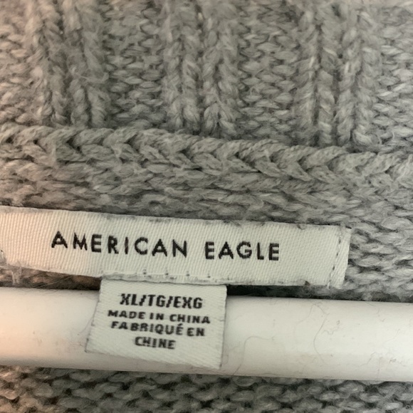 🌵3/$15 🌵 American eagle / crochet sweater / XL - Picture 2 of 3